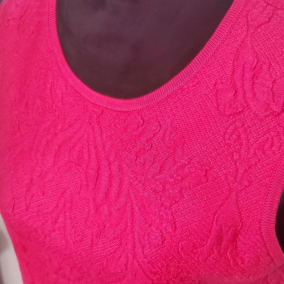 NWT Eliza J Fit and Flare Fuschia Dress with Floral Imprinting SIZE L (D… - Picture 5 of 7